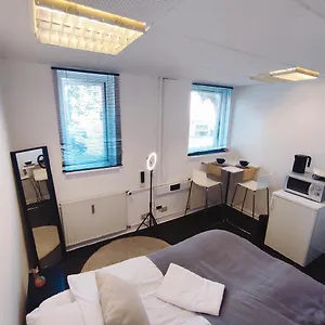 Functional Studio/room Privatunterkunft